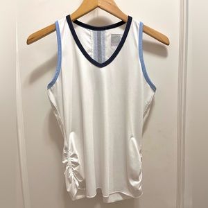 Lucky in Love Women’s Tennis Top, M